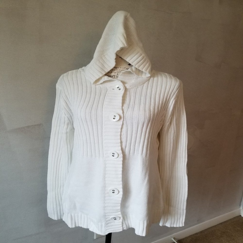 NWT Gitano White Button Cardigan